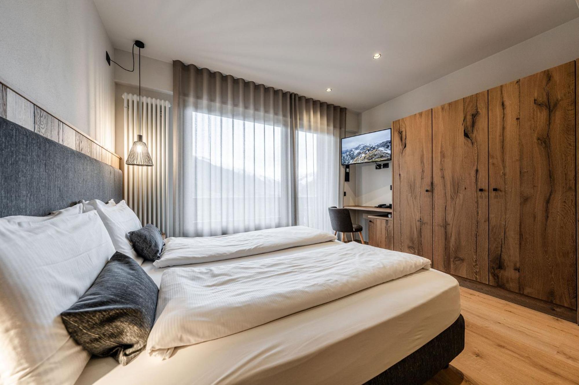Hotel Eccher 3 Stelle Superior Mezzana  Dış mekan fotoğraf
